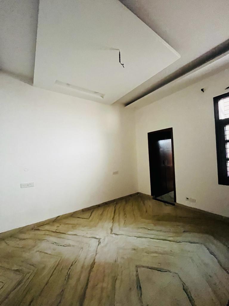 4 BHK + Pooja Room,Servant Room,Study Room,Extra Room Independent House For Sale in Sector 125