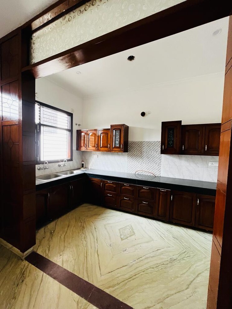 Kitchen, sector 125 4 Bedroom 200 Sq.Yd. Independent House In Sector 125 Mohali 8415343