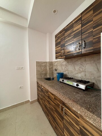 Furnished Amenities in 1 BHK Builder Floor at Ignou Road – for Rent