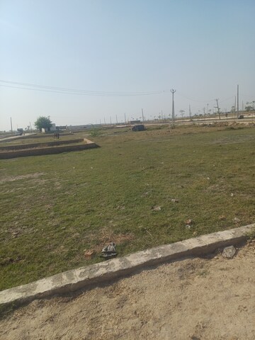  Plot For Sale in Jewar