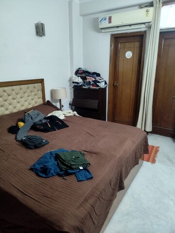 Bedroom in 3 BHK Builder Floor at Sector 25 – for Sale