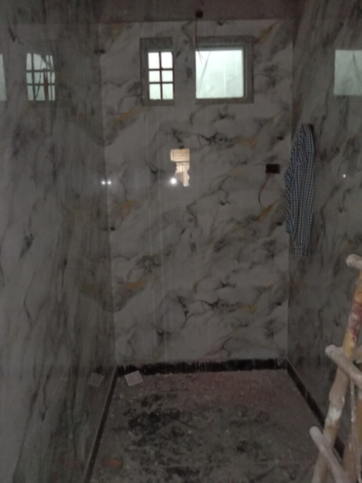 Bathroom, dwarka mor 2.5 Bedroom 612 Sq.Ft. Independent House In Dwarka Mor Delhi 8415476