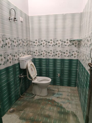 Bathroom in 2 BHK Independent House at Indira Nagar – for Rent