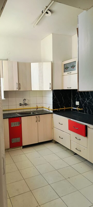 Kitchen in 2.5 BHK Apartment at Bestech Park View Residency, Sector 3 – for Rent