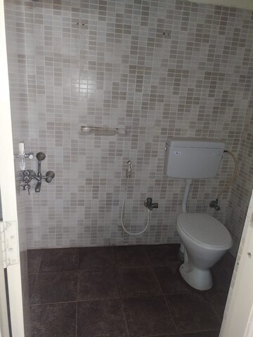 Bathroom in 2 BHK Apartment at Sanjay Nagar – for Rent