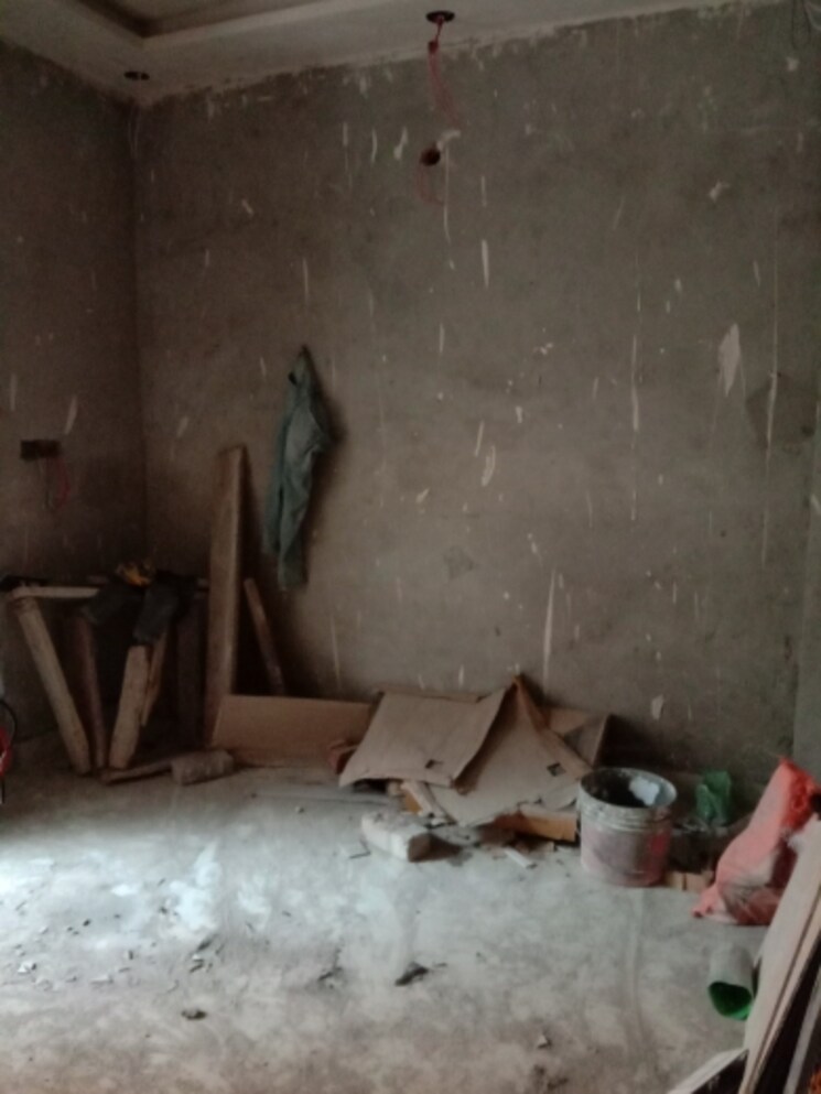 Room, dwarka mor 2.5 Bedroom 612 Sq.Ft. Independent House In Dwarka Mor Delhi 8415626