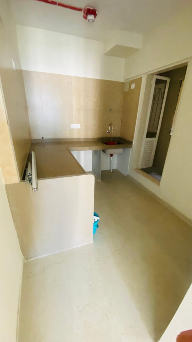 Kitchen, dosti-west-county-phase-4-dosti-pine 2 Bedroom 695 Sq.Ft. Apartment In Balkum Pada Thane 8415585