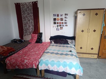 Bedroom in 2 BHK Builder Floor at DLF Vibhuti Khand, Gomti Nagar – for Rent