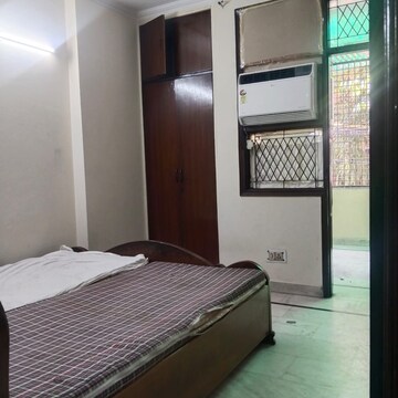 Bedroom in  Pg at Old Rajinder Nagar – for Rent