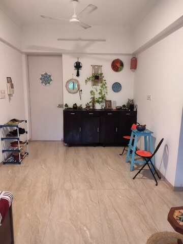 Living Room in 1 BHK Apartment at Sindhi Society – for Rent