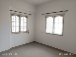 Room in 2 BHK Apartment at Tarnaka – for Sale
