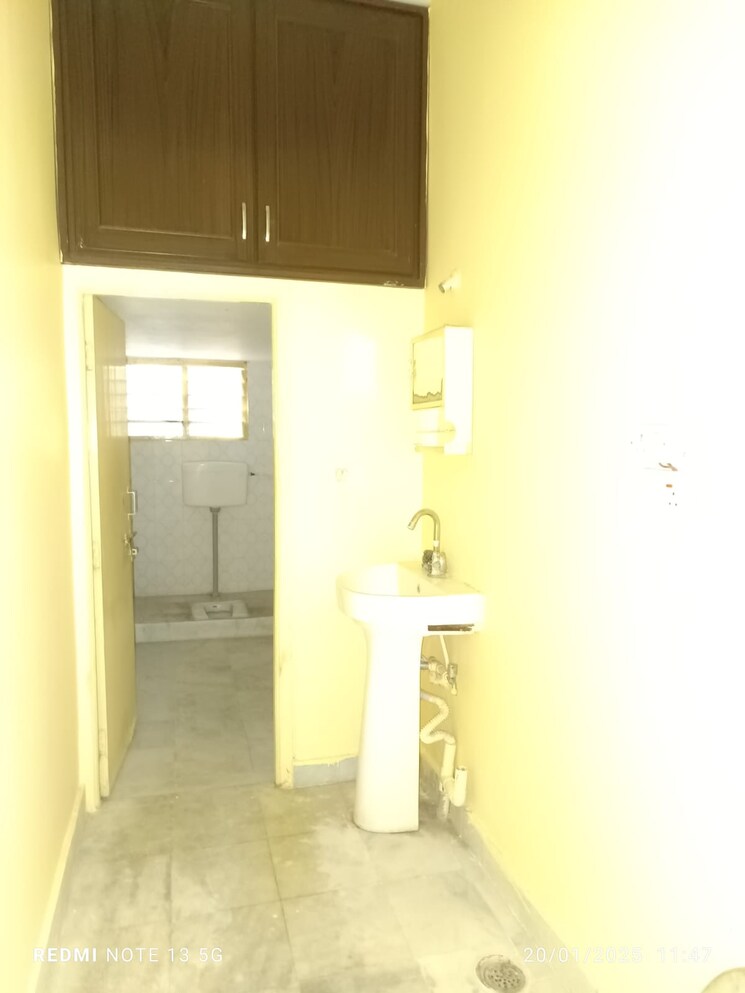 Bathroom, tarnaka 3 Bedroom 1550 Sq.Ft. Apartment In Tarnaka Hyderabad 8415783