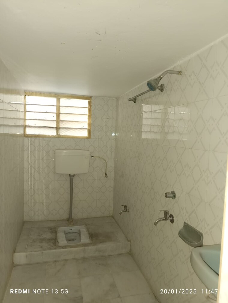 Bathroom, tarnaka 3 Bedroom 1550 Sq.Ft. Apartment In Tarnaka Hyderabad 8415783