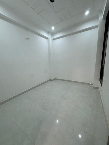 Room in 3 BHK Builder Floor at Srijan PR Enclave, Mahurali – for Sale
