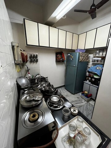 Team Area in 1 BHK Apartment at Ajit Mansion, Vile Parle East – for Rent