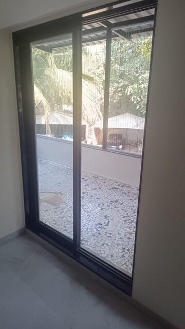 Bedroom in 3.5 BHK Villa at Deonar – for Rent