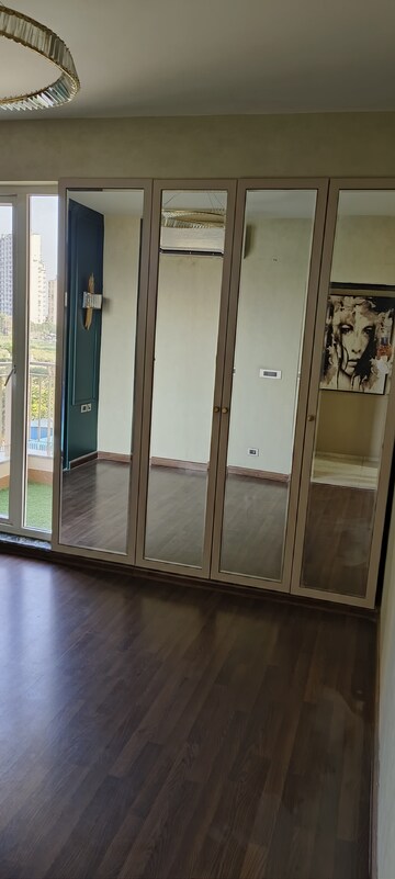 Building Lobby in 3 BHK Apartment at BPTP Discovery Park, Sector 80 – for Sale