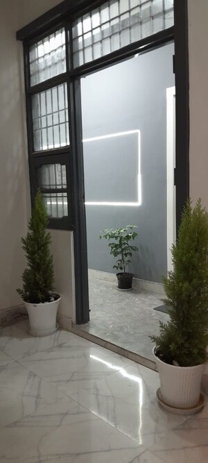 Room in 4 BHK Independent House at Nayagaon – for Sale