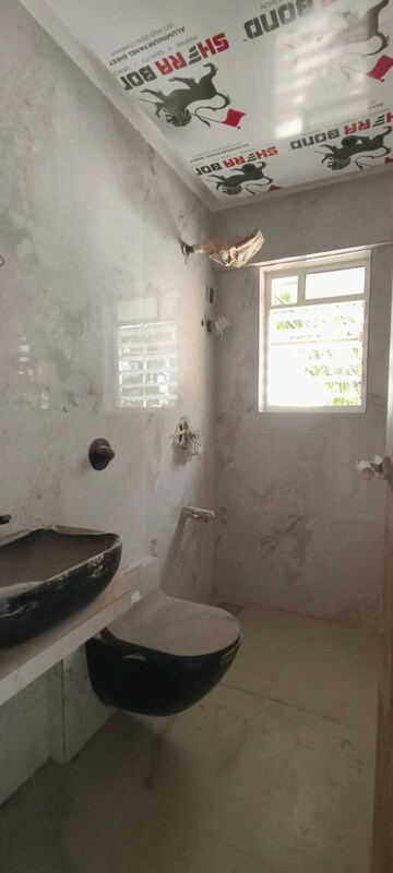 Bathroom in 1 BHK Apartment at Sindhi Society – for Rent