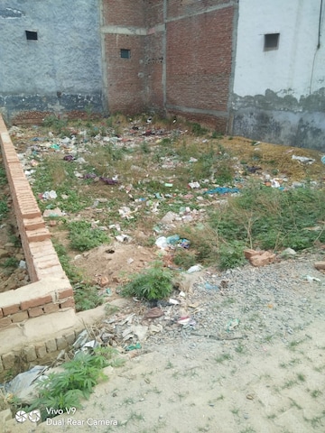  Plot – Exterior View View at Sikandrabad - for Sale