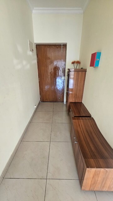 Staircase in 3 BHK Apartment at Mantri Sarovar, Hsr Layout – for Rent