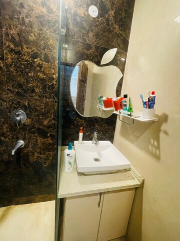 Furnished Amenities in 3 BHK Builder Floor at Sector 85 – for Rent