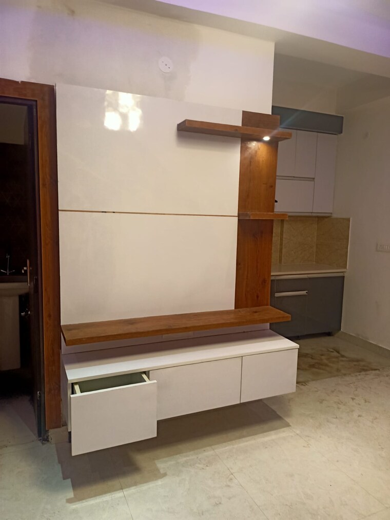 Room, sector 1 greater noida 4 Bedroom 2960 Sq.Ft. Builder Floor In Sector 1 Greater Noida Greater Noida 8416032