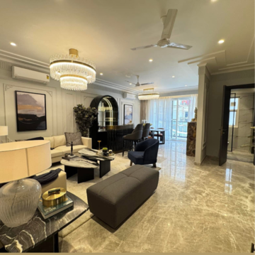 Living Room in 4 BHK Builder Floor at Unitech South City 1, South City 1 – for Sale