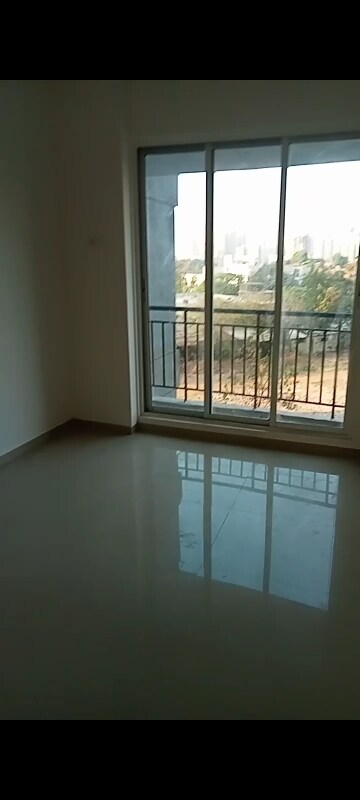 2 BHK Apartment For Rent in Hiraco Eminence, Mira Road