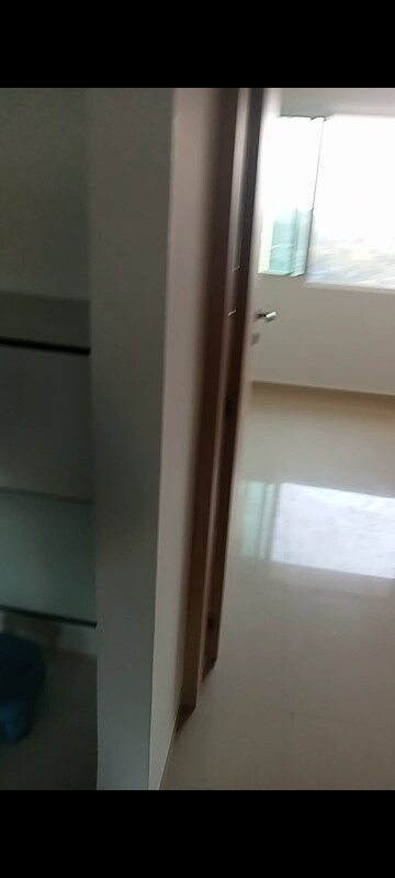 Room in 2 BHK Apartment at Hiraco Eminence, Mira Road – for Rent