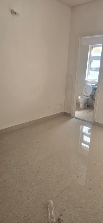 Room in 3 BHK Apartment at BPTP Park 81, Sector 81 – for Rent