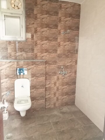 Bathroom in 3 BHK Apartment at AEZ Aloha, Sector 57 – for Rent