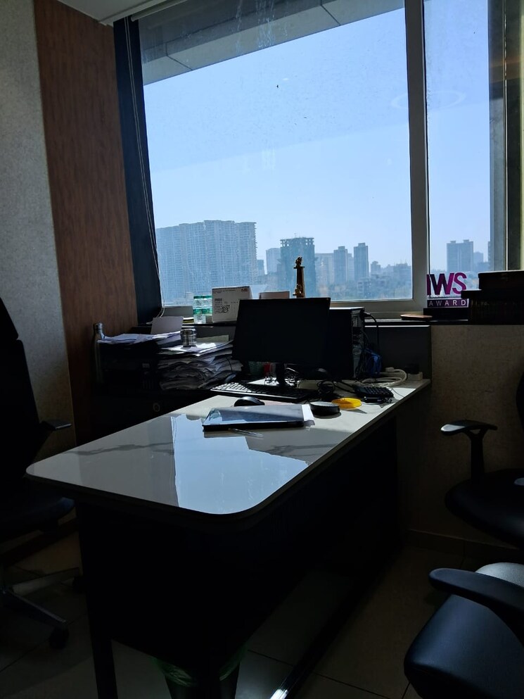 Team Area, remi-commercio Commercial Office Space 5090 Sq.Ft. In Andheri West Mumbai 8416125