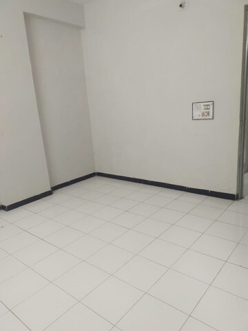 Room in 2 BHK Apartment at Anand Nagar – for Rent