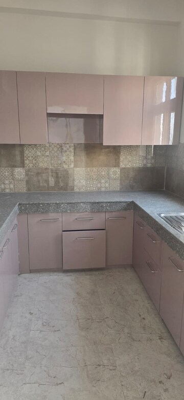 Kitchen in 3 BHK Apartment at BPTP Discovery Park, Sector 80 – for Rent