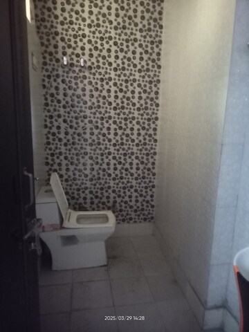 Bathroom in 2.5 BHK Builder Floor at Mansa Ram Park – for Sale