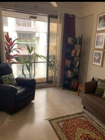 2 BHK Apartment For Rent in Bandra West