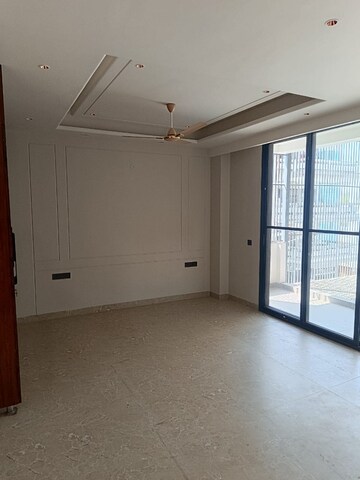 Room in 3 BHK Apartment at Bestech Park View City 1, Sector 48 – for Sale