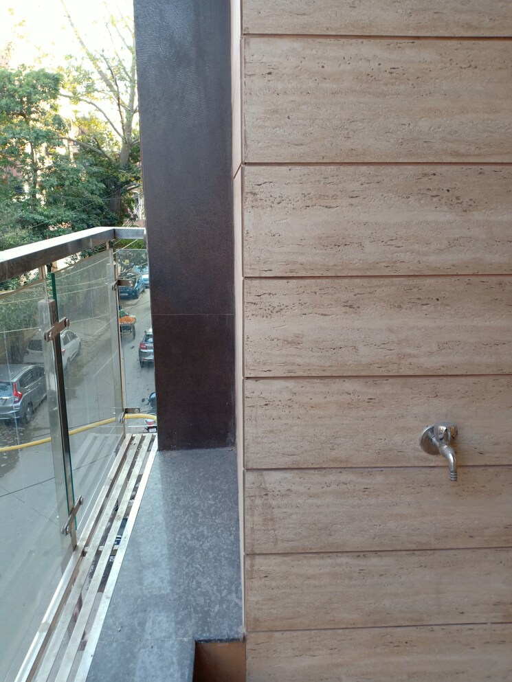 Balcony, malviya nagar 2 Bedroom 900 Sq.Ft. Apartment In Malviya Nagar Delhi 8416182