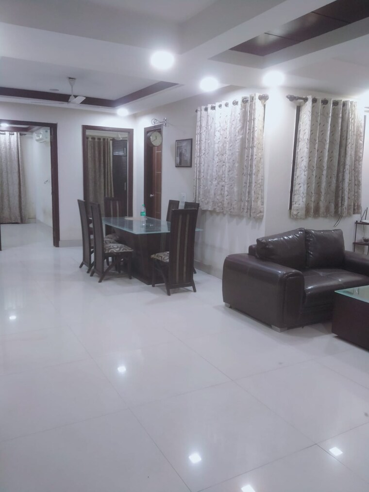 Living Room, paryavaran complex 4 Bedroom 1800 Sq.Ft. Builder Floor In Paryavaran Complex Delhi 8416344