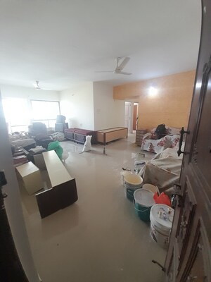 Team Area in 2 BHK Apartment at Sunflower Apartment CHS, Kondhwa – for Rent