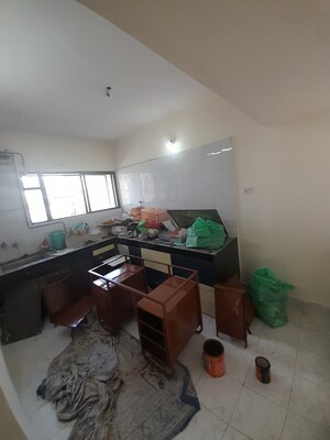 Furnished Amenities in 2 BHK Apartment at Sunflower Apartment CHS, Kondhwa – for Rent