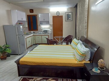 Bedroom in 1 RK Apartment at Defence Colony – for Rent