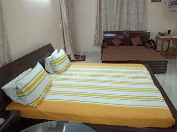 Bedroom in 1 RK Apartment at Defence Colony – for Rent