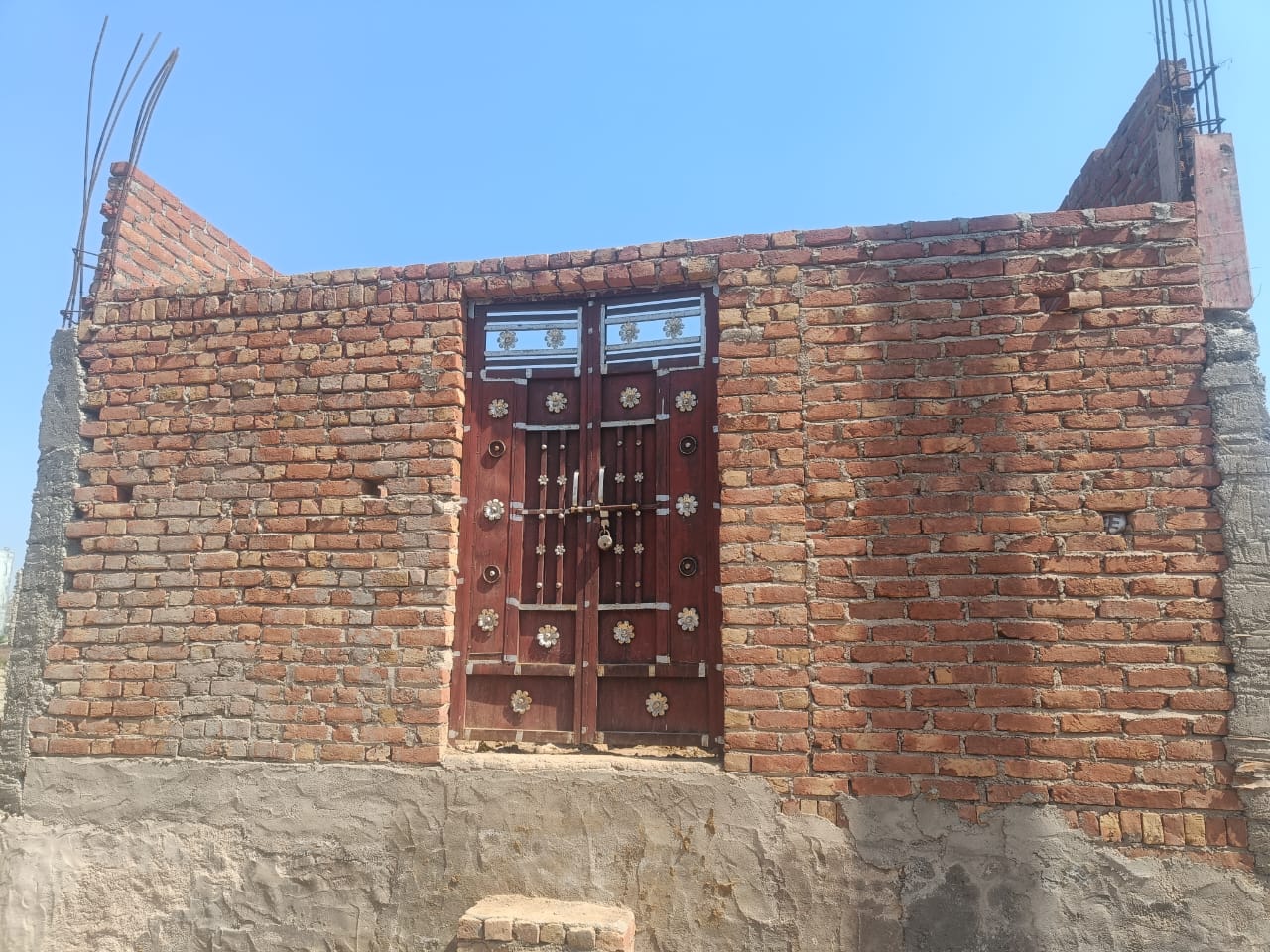 Plot For Sale in Sector 70