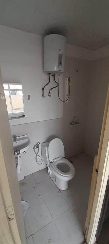 Bathroom in 2 BHK Apartment at Pyramid Elite, Sector 86 – for Rent