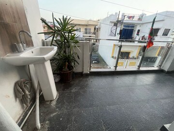 Gym in 3 BHK Independent House at East Canal Road – for Rent