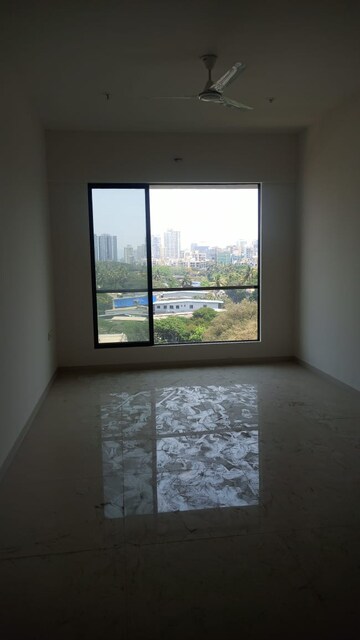 Room in 2 BHK Apartment at Kolte Patil Verve, Bangur Nagar – for Rent