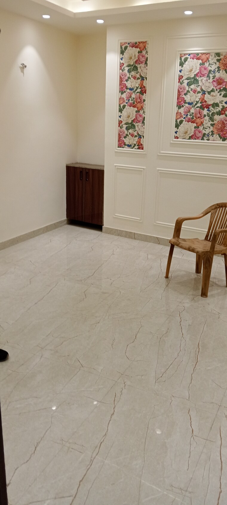 Room, govindpuri 3 Bedroom 900 Sq.Ft. Builder Floor In Govindpuri Delhi 8416709