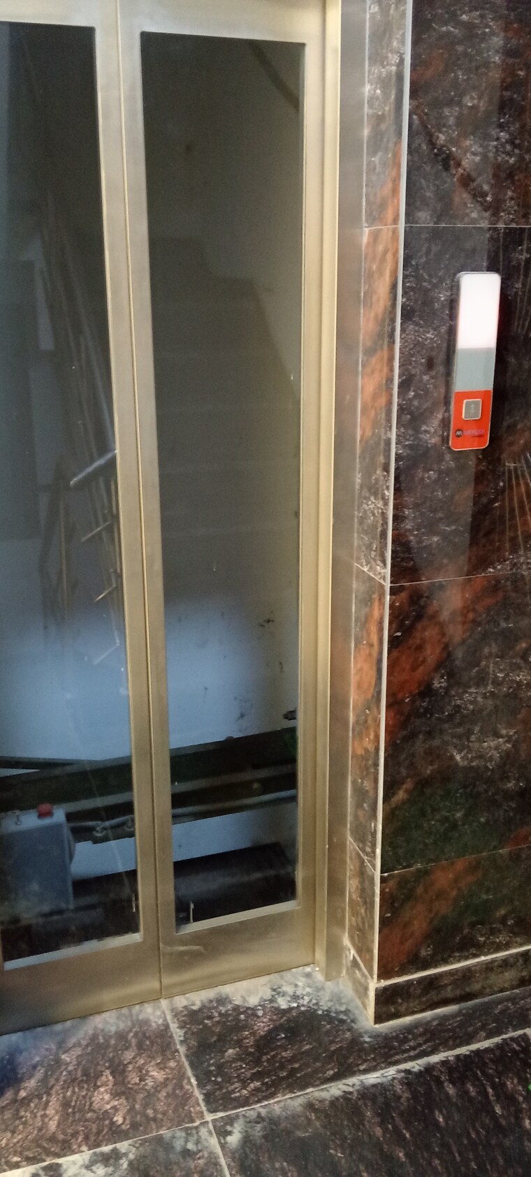 Bathroom, govindpuri 3 Bedroom 900 Sq.Ft. Builder Floor In Govindpuri Delhi 8416709